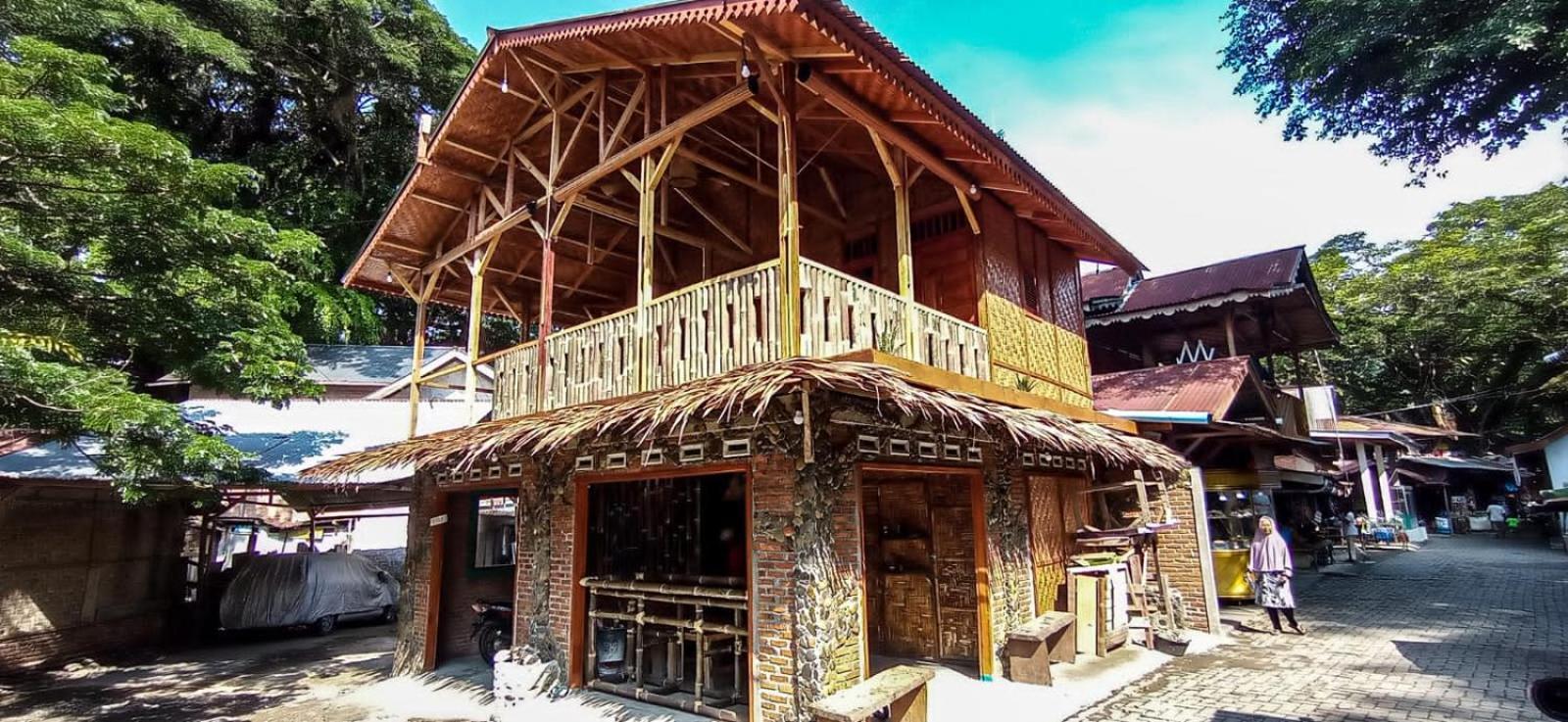 Sama Sama Homestay & Trekking Only Stay Here Book Trekking And Transport With Us Bukit Lawang Zewnętrze zdjęcie