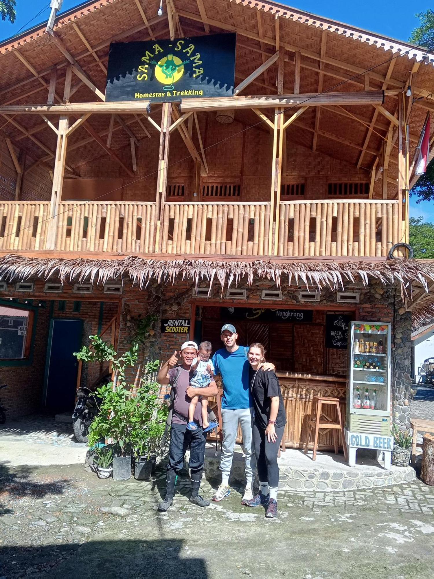Sama Sama Homestay & Trekking Only Stay Here Book Trekking And Transport With Us Bukit Lawang Zewnętrze zdjęcie
